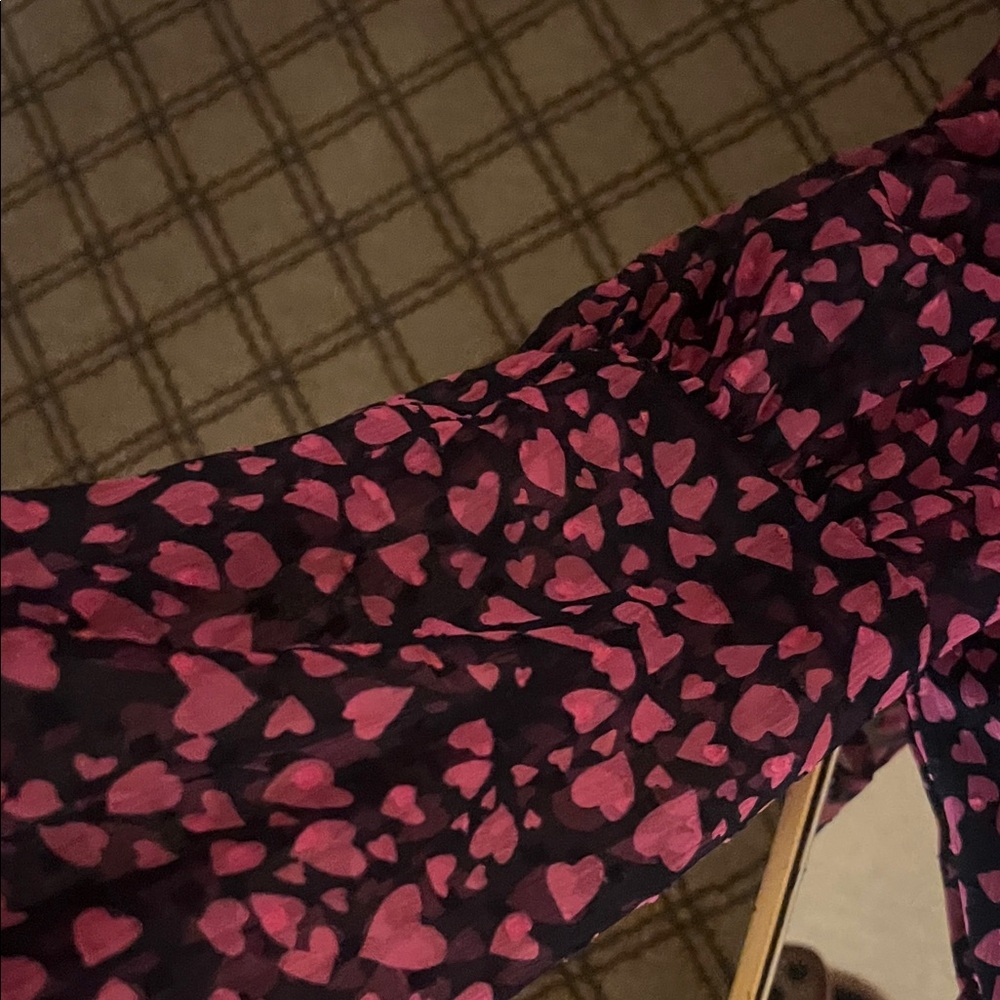Heart Patterned Blouse - Picture 3 of 4